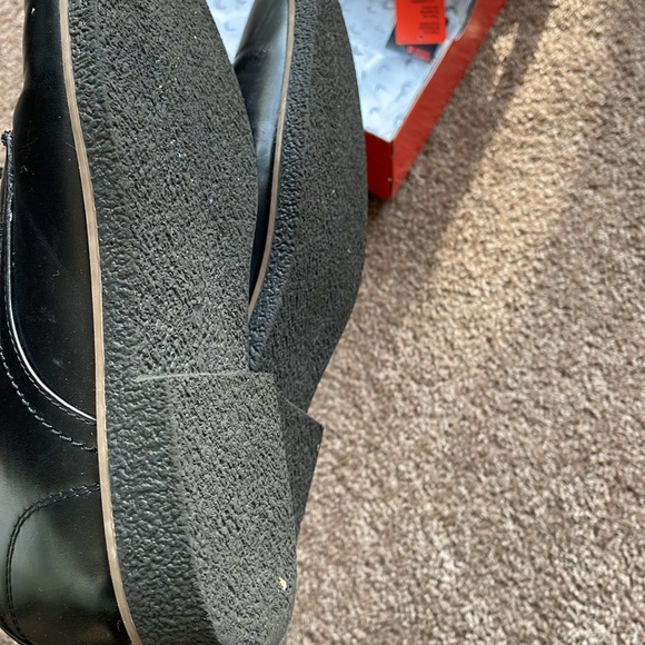 Oxford Black Big Kids size 6.5 (men’s) dress shoes - Picture 9 of 12